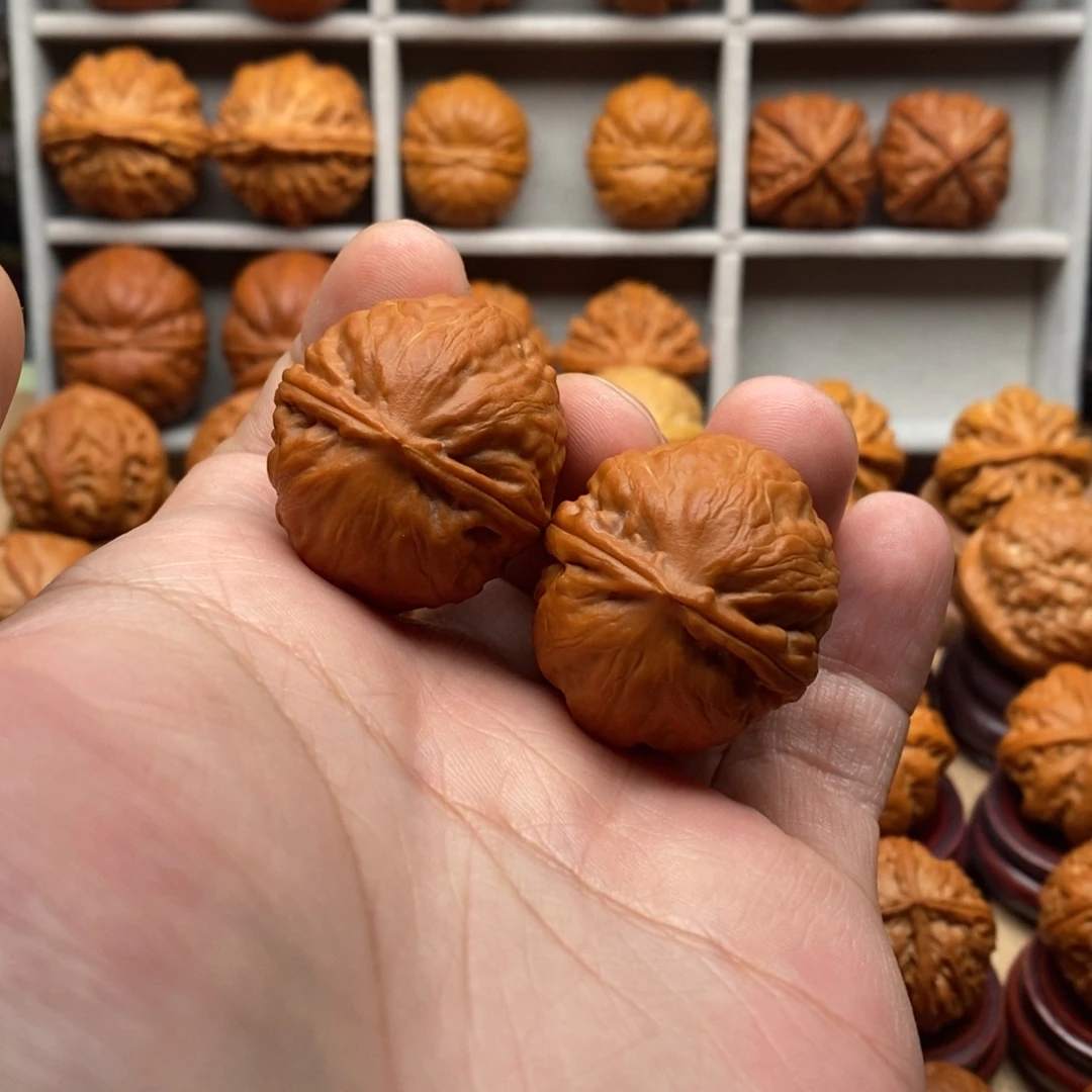 文玩核桃把件虎头王