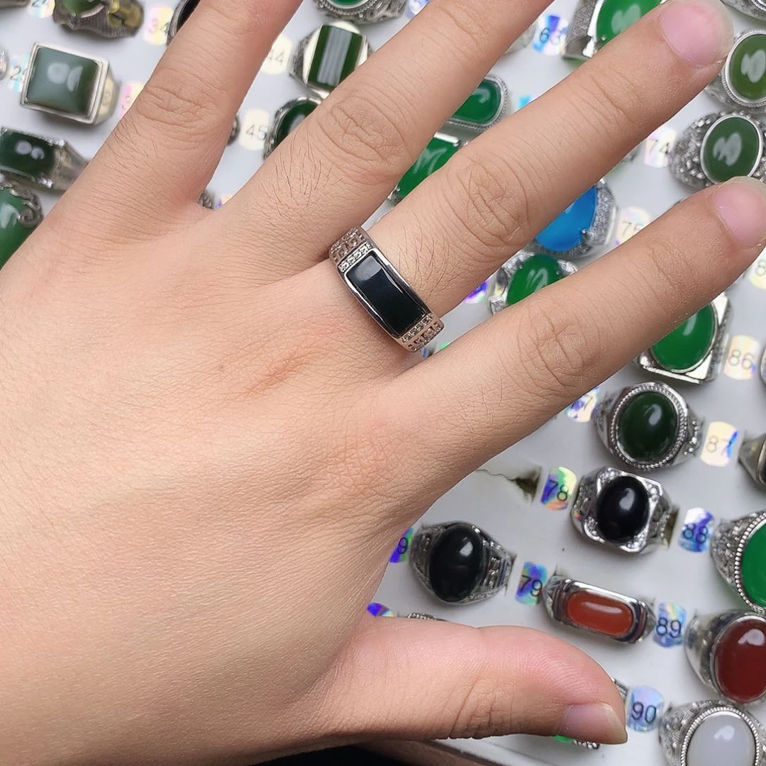 和田玉戒指合金111