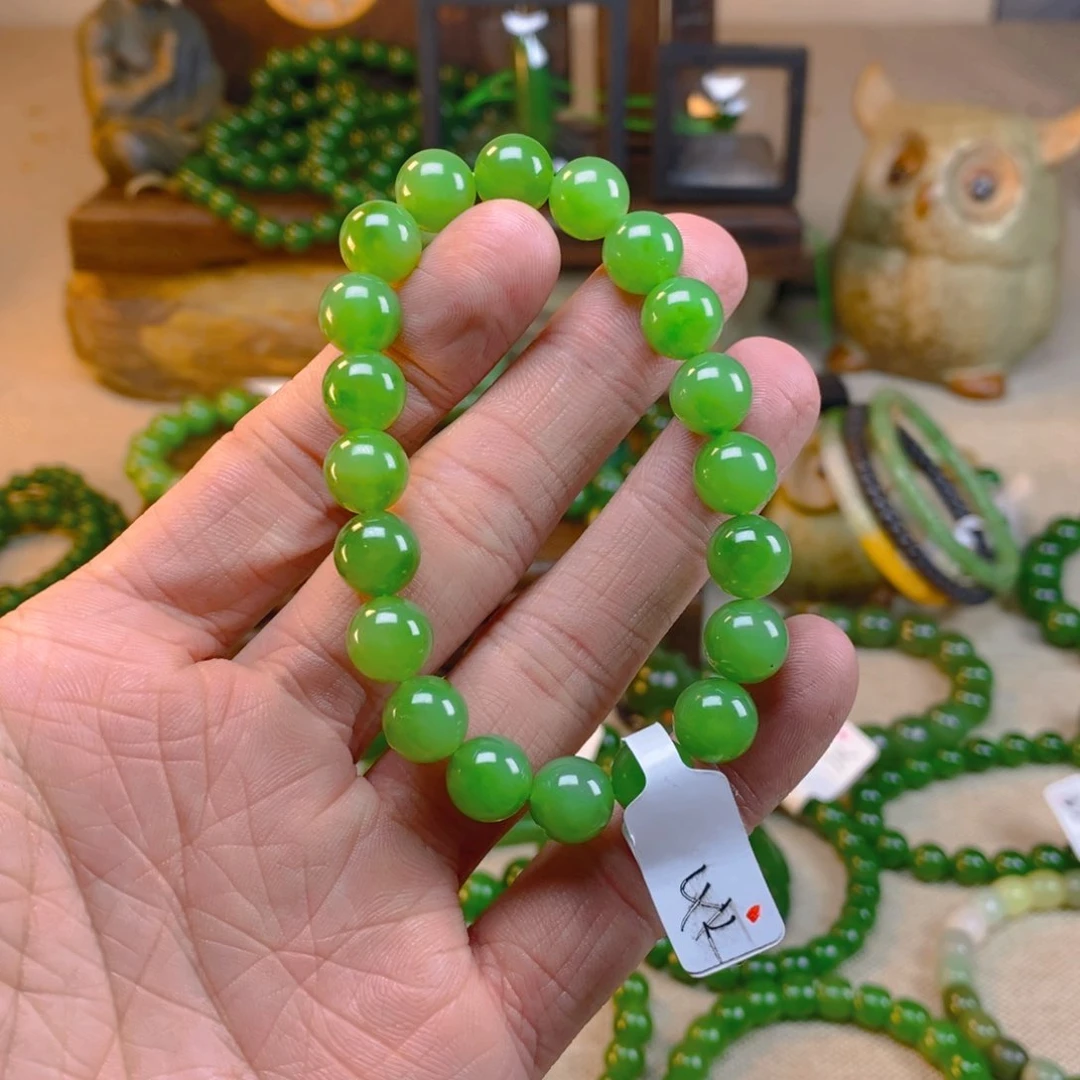 和田玉颈饰未镶嵌后*?