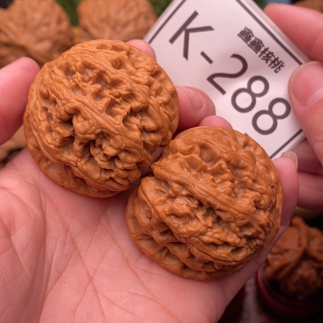 把件桃核粗筋42….