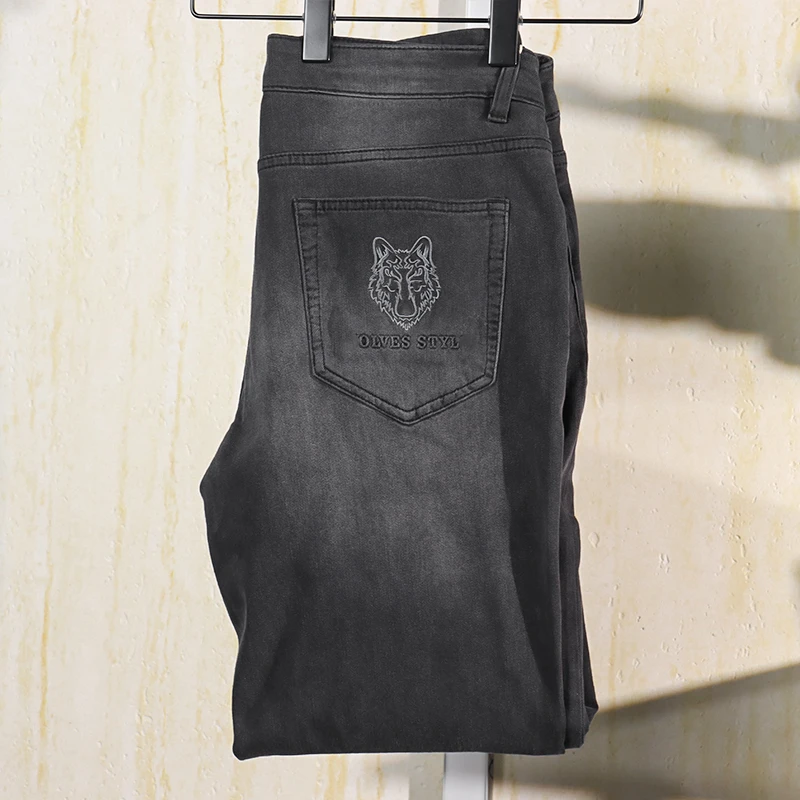 男士 时尚小直筒牛仔长裤3111