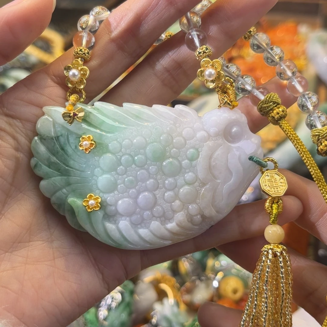 翡翠颈饰未镶嵌待编款