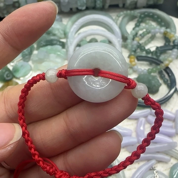 翡翠未镶嵌手链福利