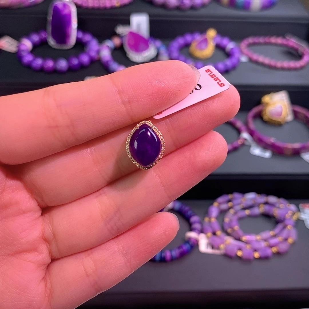 18K金镶嵌苏纪石（舒俱来）吊坠(不含链)