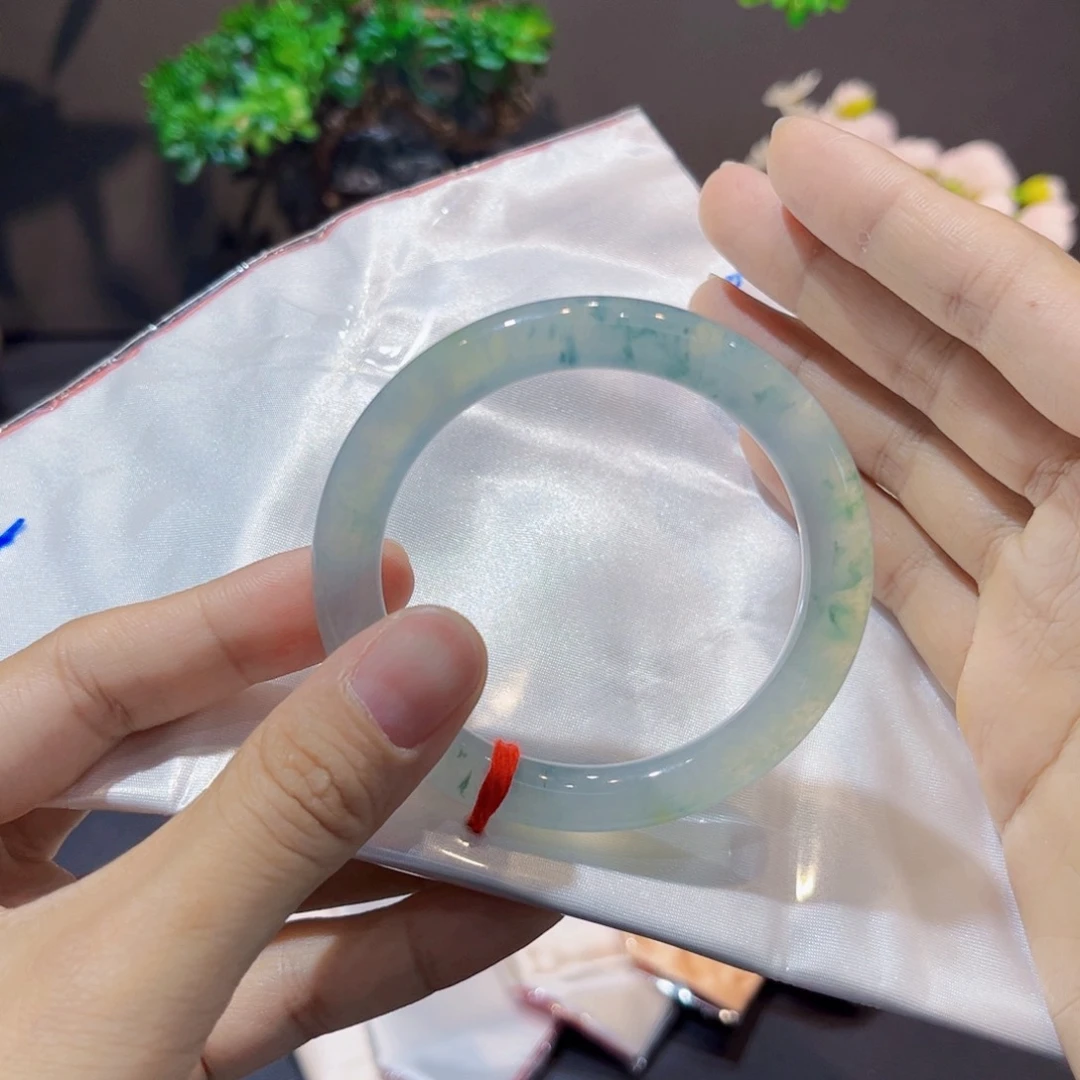 未镶嵌手镯翡翠51