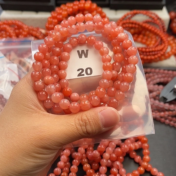 南红玛瑙未镶嵌多样性发货默认微瑕称重7mm