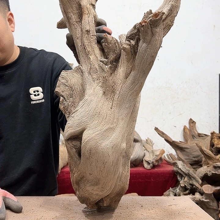 柏木欢**好我们的生活是以自己为中心而