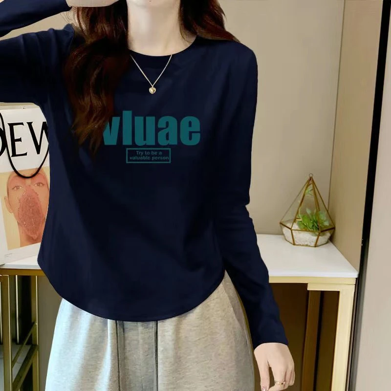 小众炸街高级感女装长袖t恤女春秋季新款韩版潮牌正肩休闲打底衫