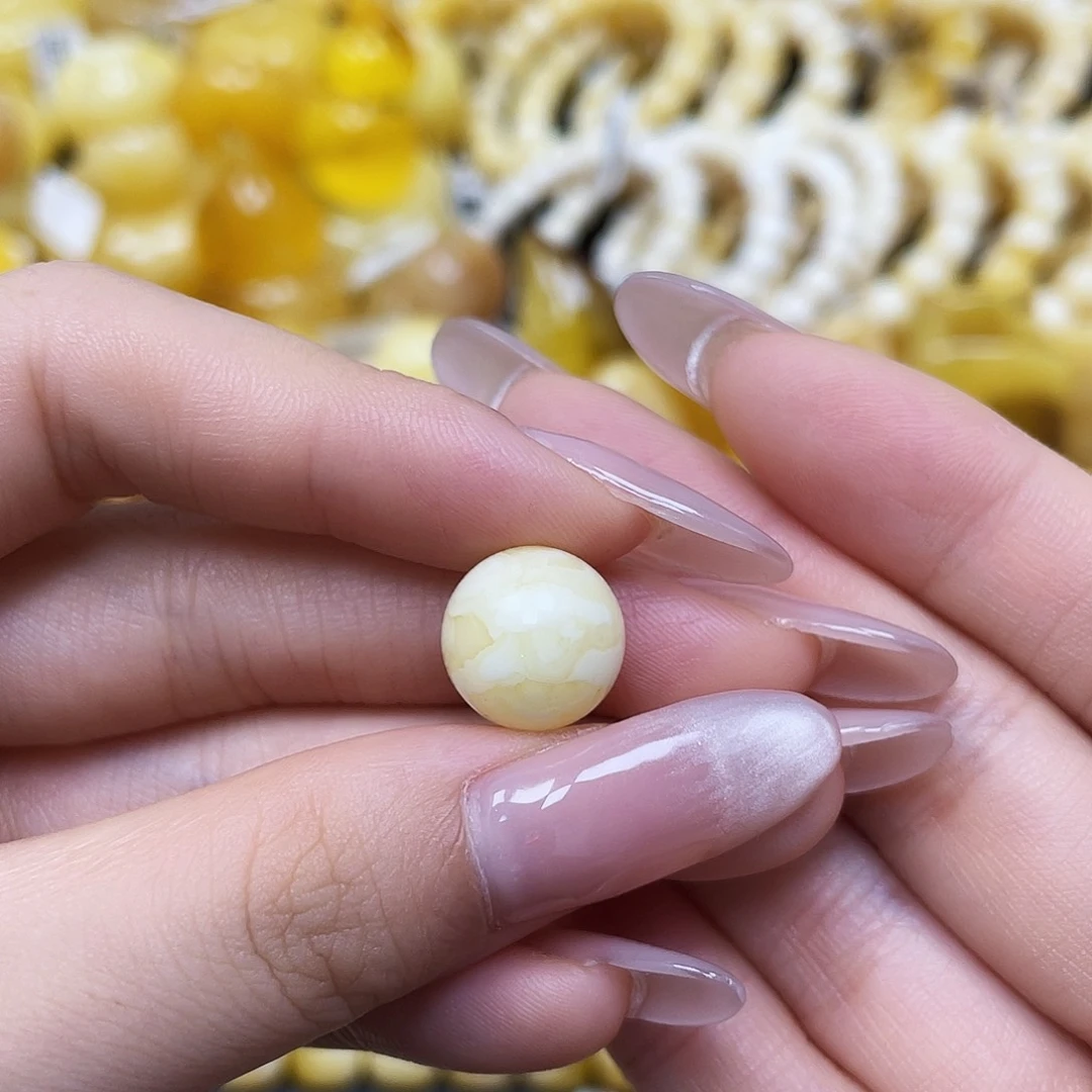 蜜蜡未镶嵌裸石圆珠12.5mm