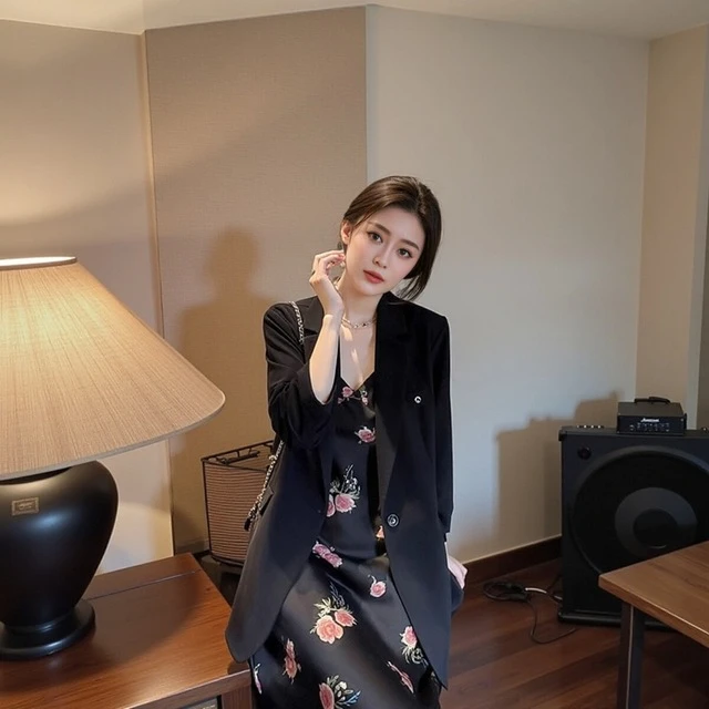 胖mm黑色薄款西装外套女夏大码韩版高级设计感休闲西服七分袖上衣