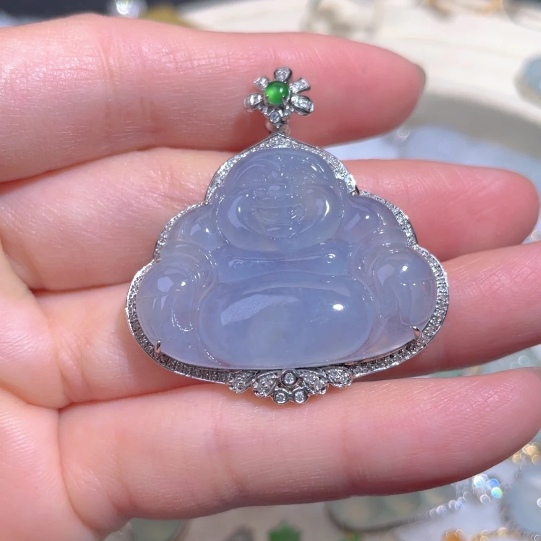 翡翠颈饰18K金镶嵌翡翠