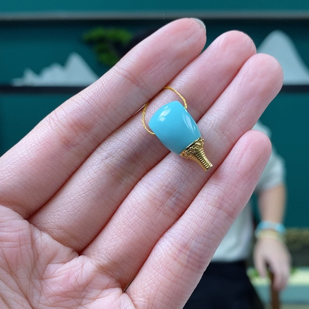 绿松石18K金镶嵌珠宝奇石