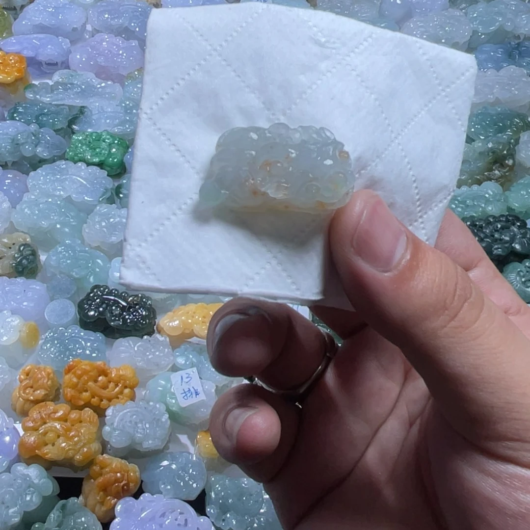 随***名定制翡翠未镶嵌天然