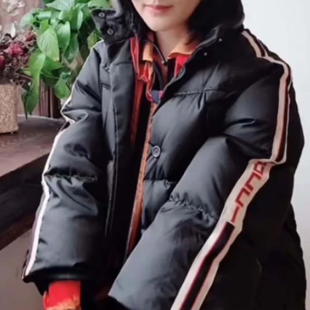99新 GUCCI/古驰 38码/侧边logo黑色立领羽绒服/17700423