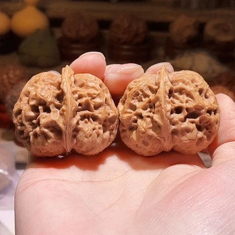 把件文玩核桃雪山蟾王带彩43