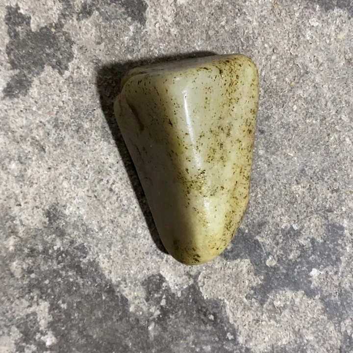 未镶嵌和田玉（糖玉）挂件