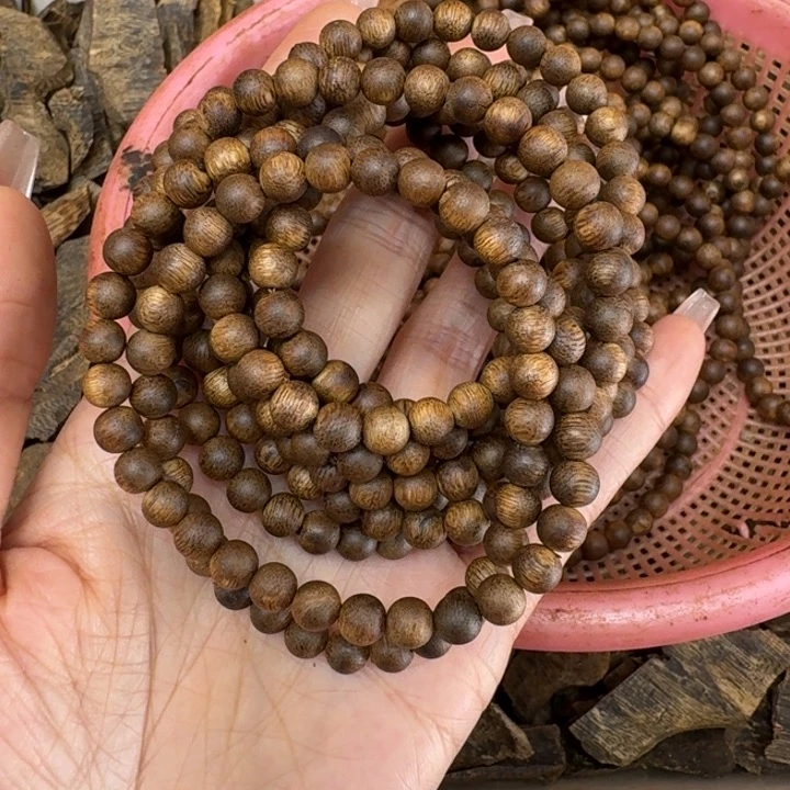 沉香木手串绿棋0.6多样性发货1