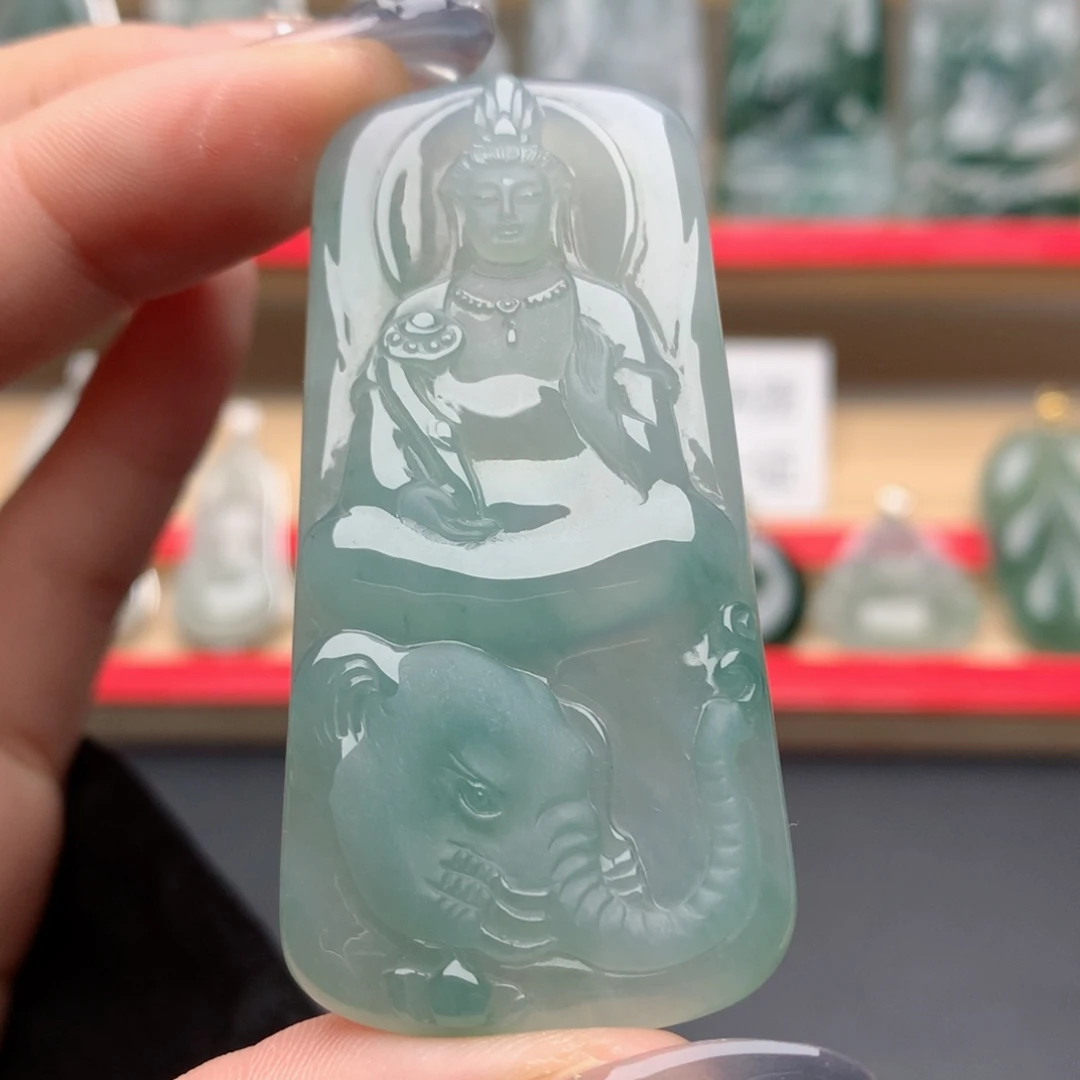 颈饰未镶嵌翡翠普贤菩萨