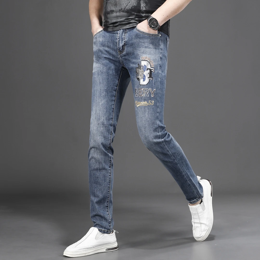 2025夏季潮流时尚新款刺绣男士牛仔裤韩版弹力修身小脚长裤男薄款