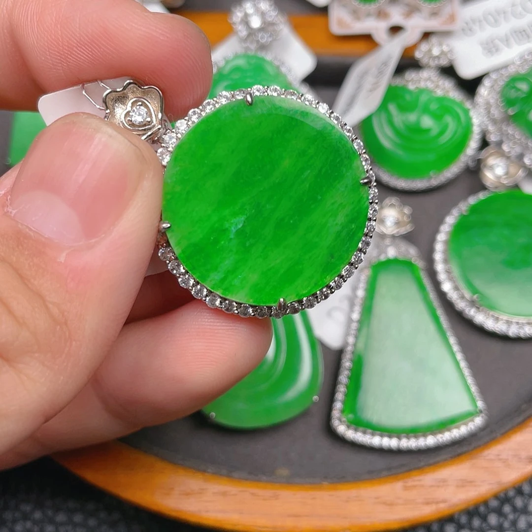 【闪购商品】翡翠吊坠(不含链)银S925镶嵌