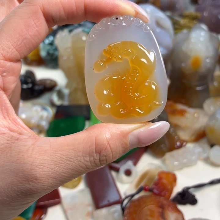 玛瑙/玉髓未镶嵌吊坠(不含链)