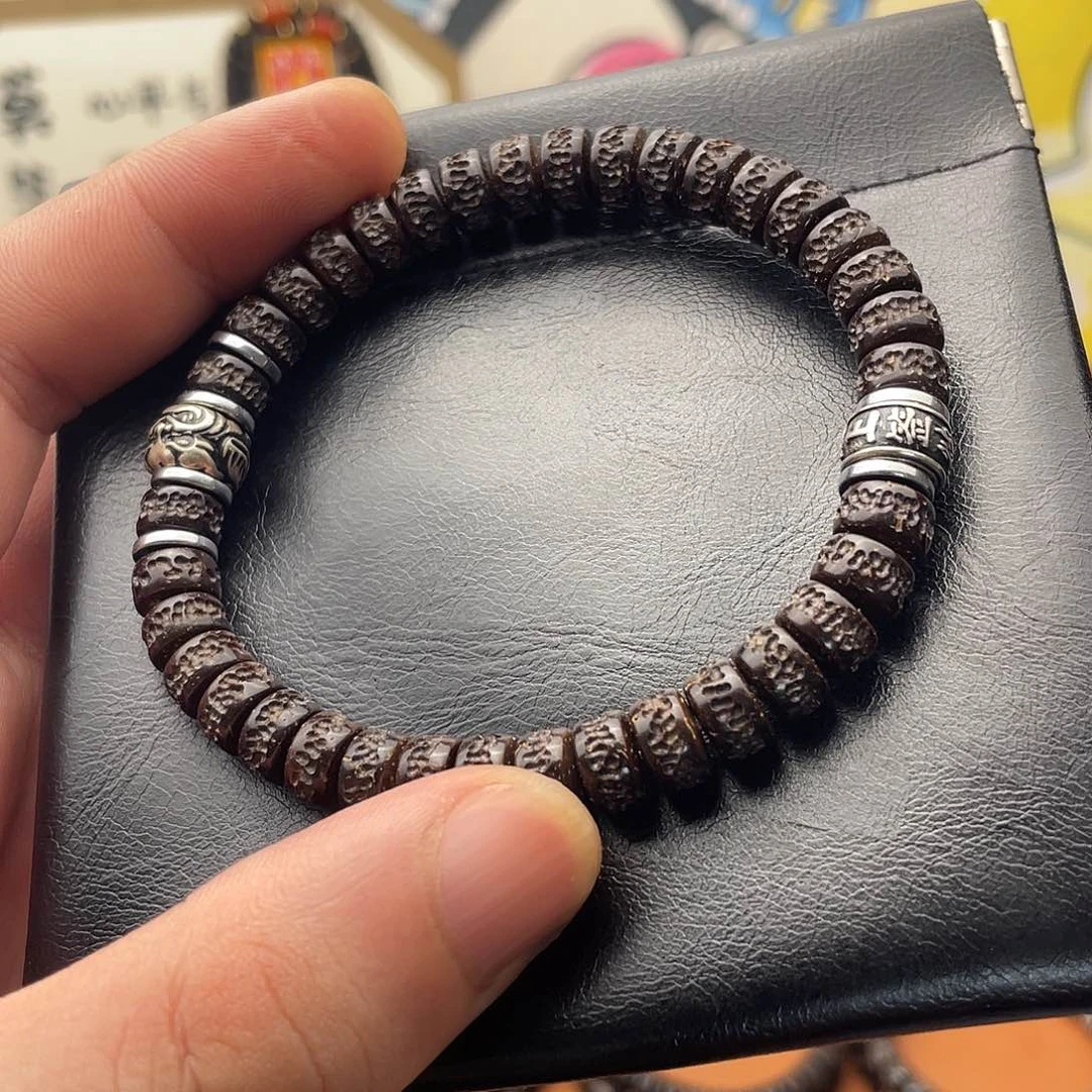 椰蒂吊坠8椰噶吞金兽上上签