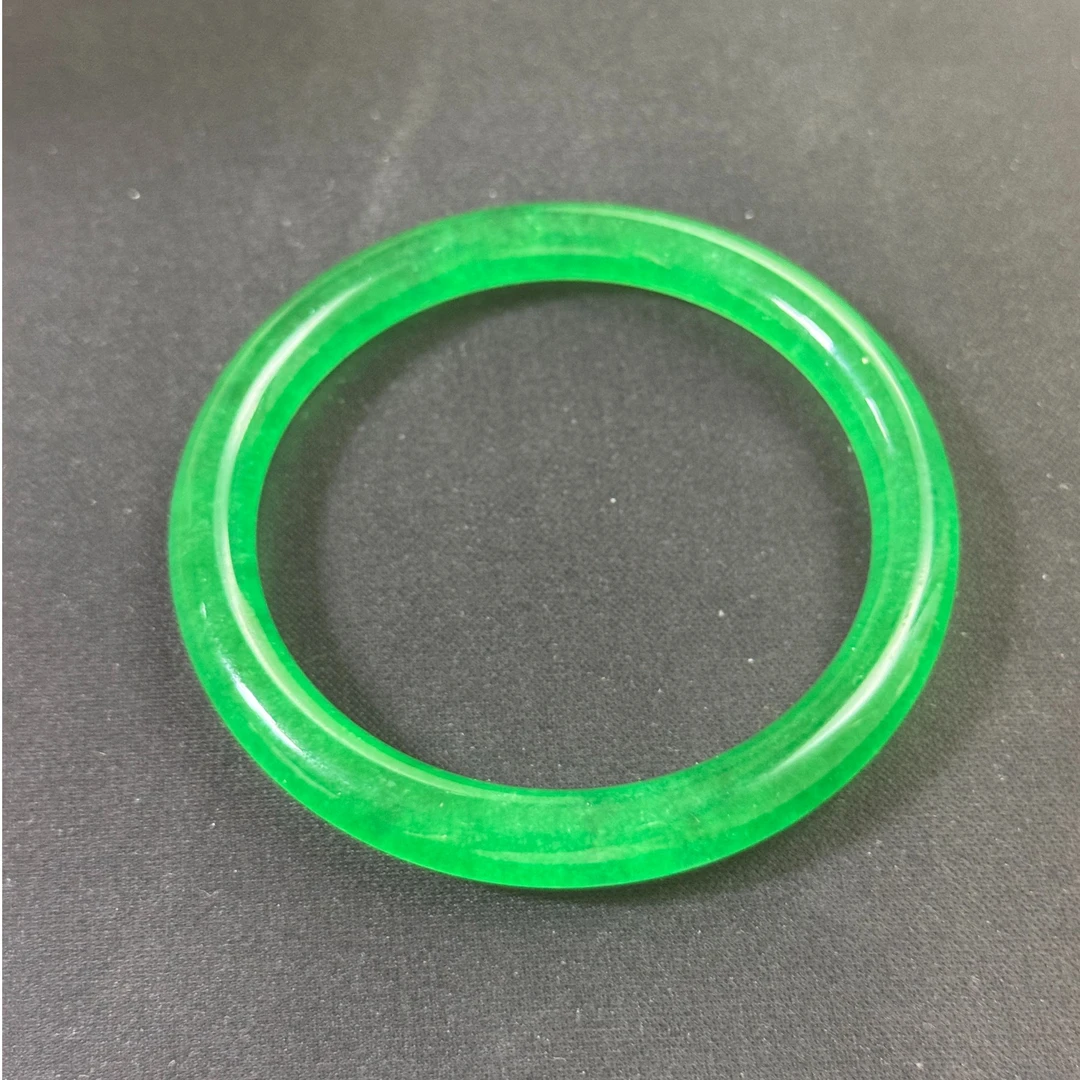 天然缅甸a货翡翠手镯（多样发其一）d11