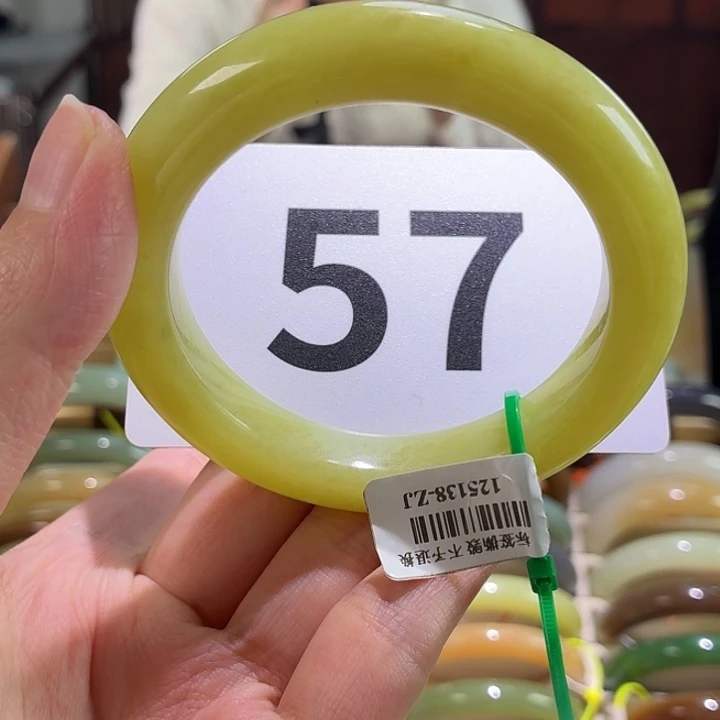 未镶嵌手镯和田玉51