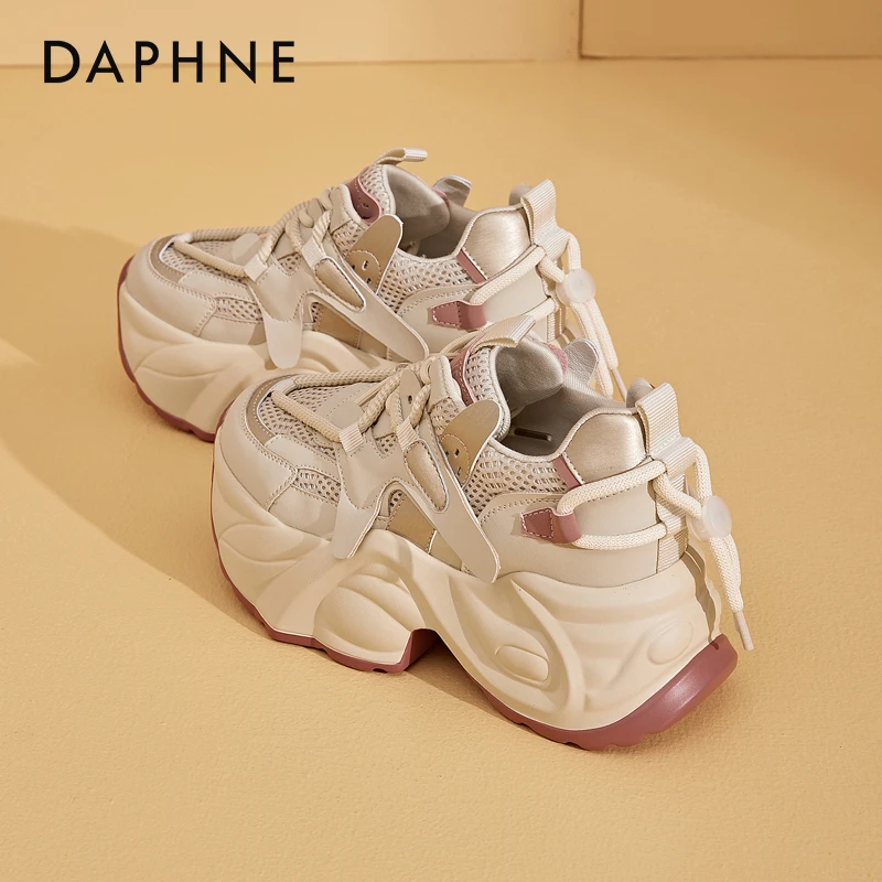 达芙妮内增高厚底老爹鞋女2025秋季新款显脚小女鞋网面透气运动鞋