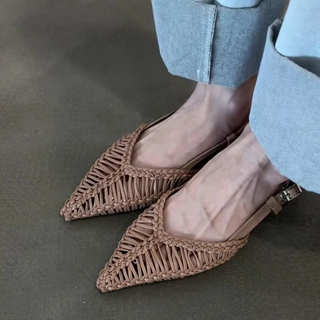 小众轻奢2025夏季精致手工编织女鞋复古时尚百搭透气拖鞋女鞋外穿