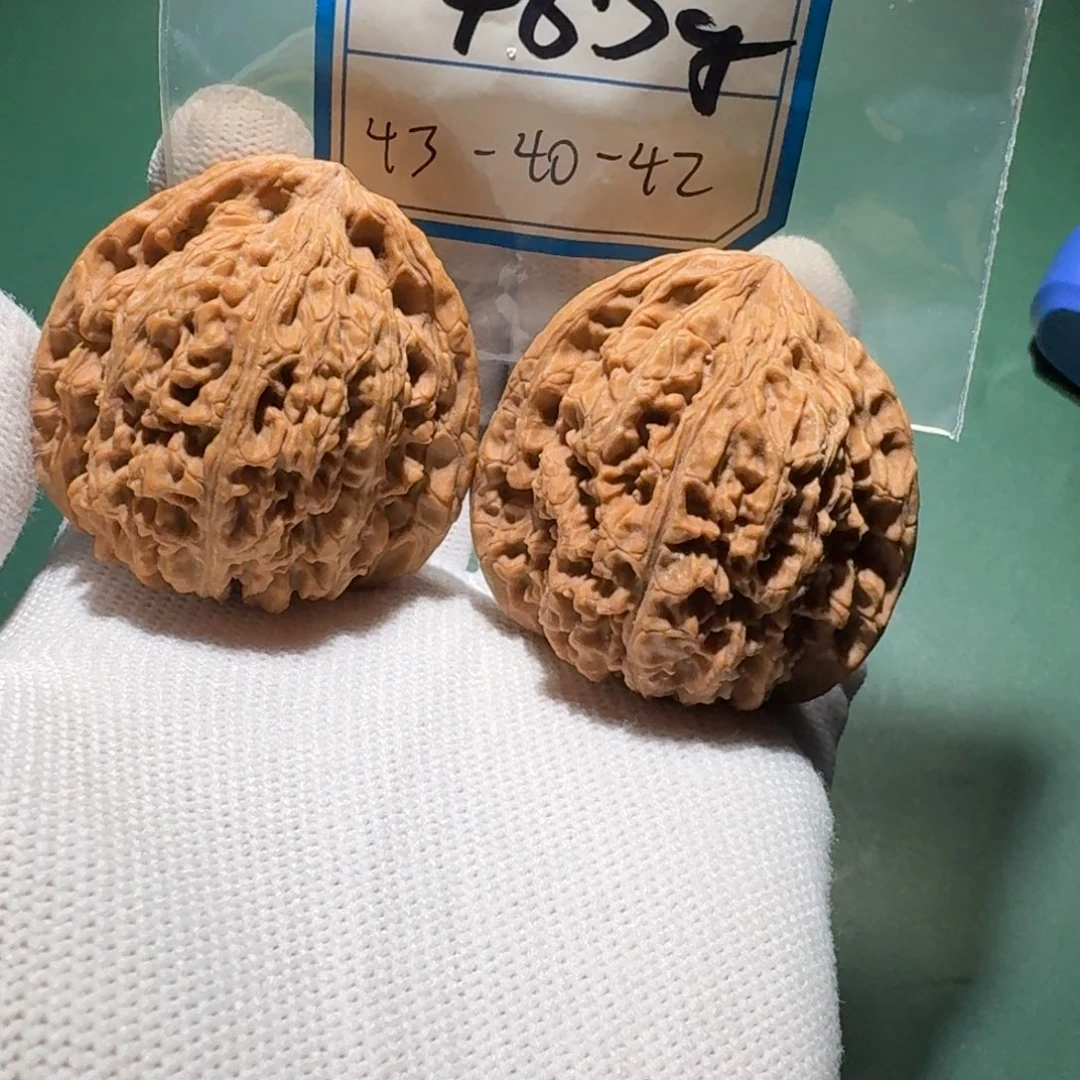 文玩核桃吊坠70号细纹s