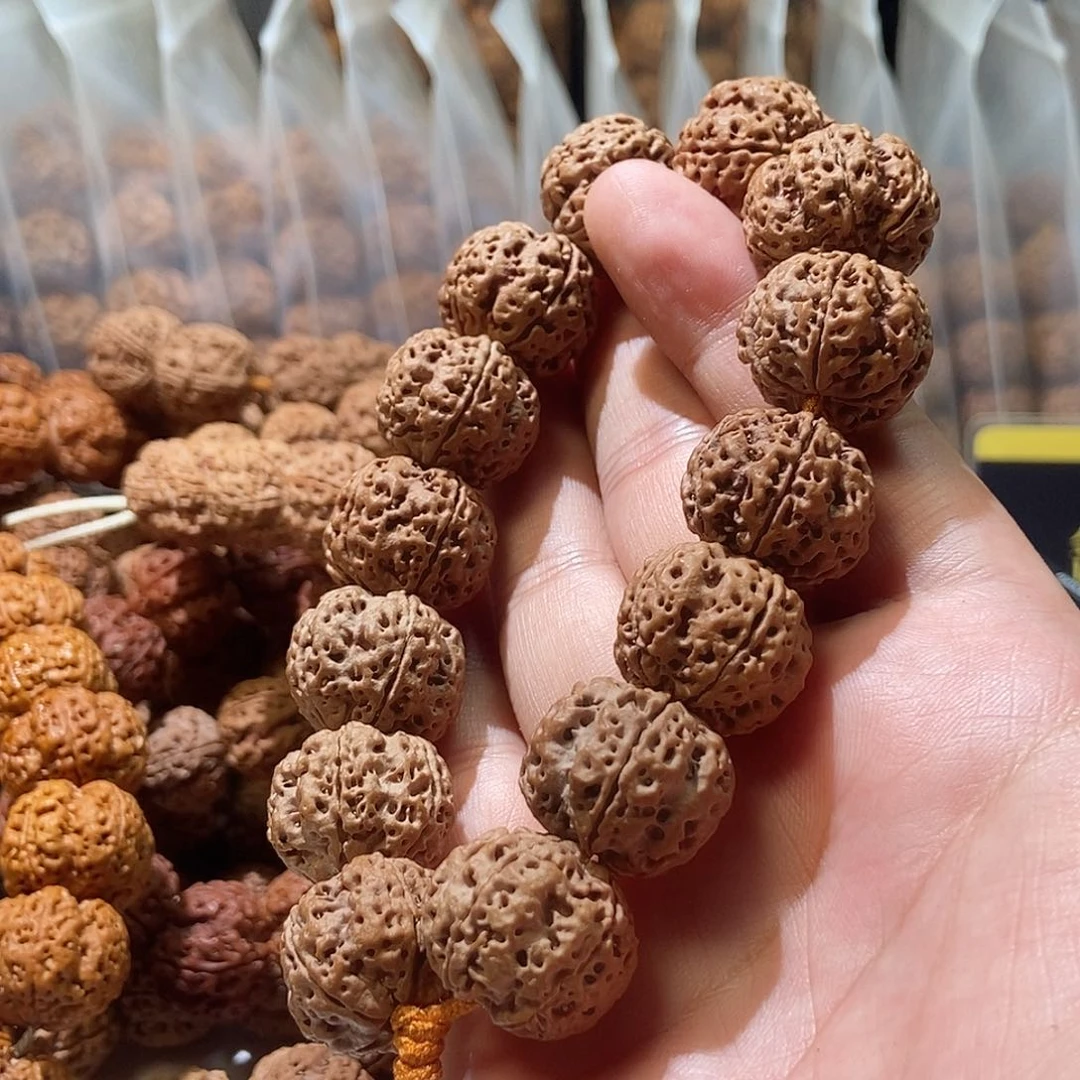 吊坠金刚菩提私人订制满肉蜂王21mm