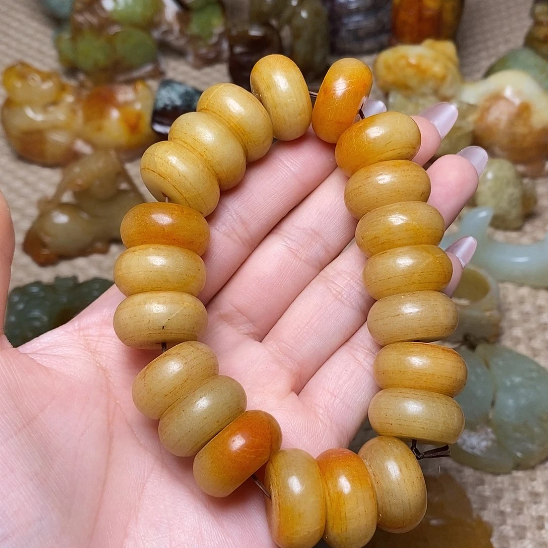 未镶嵌蛇纹石玉颈饰