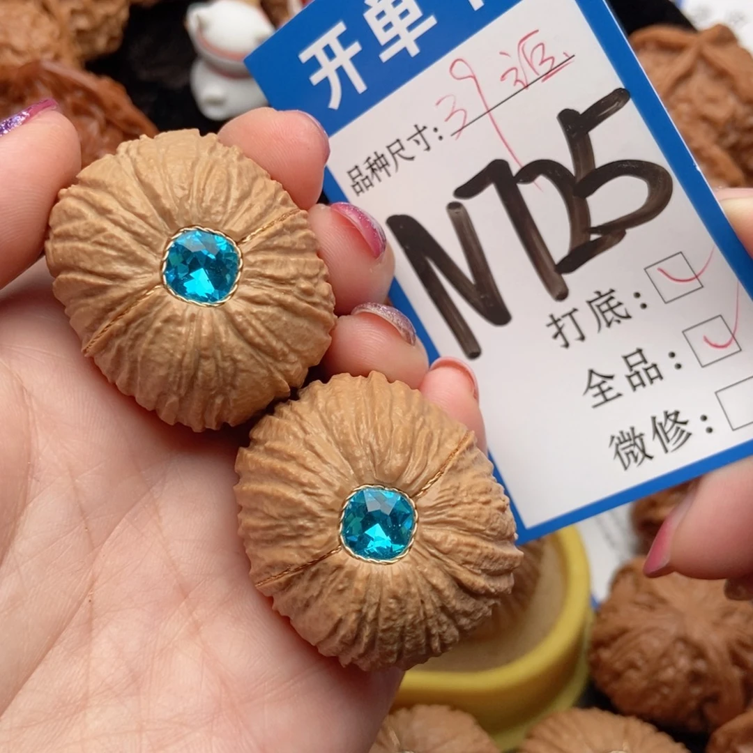 桃核吊坠核桃猴头元宝全品