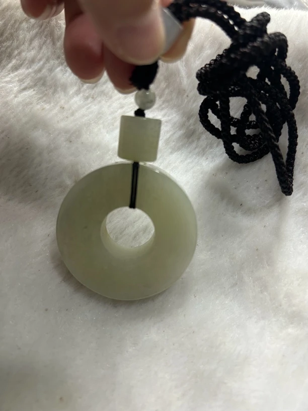 独山玉挂件（仿古平安扣）