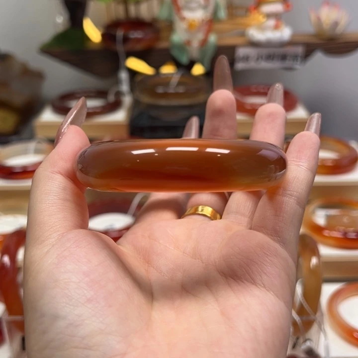手镯玛瑙/玉髓未镶嵌
