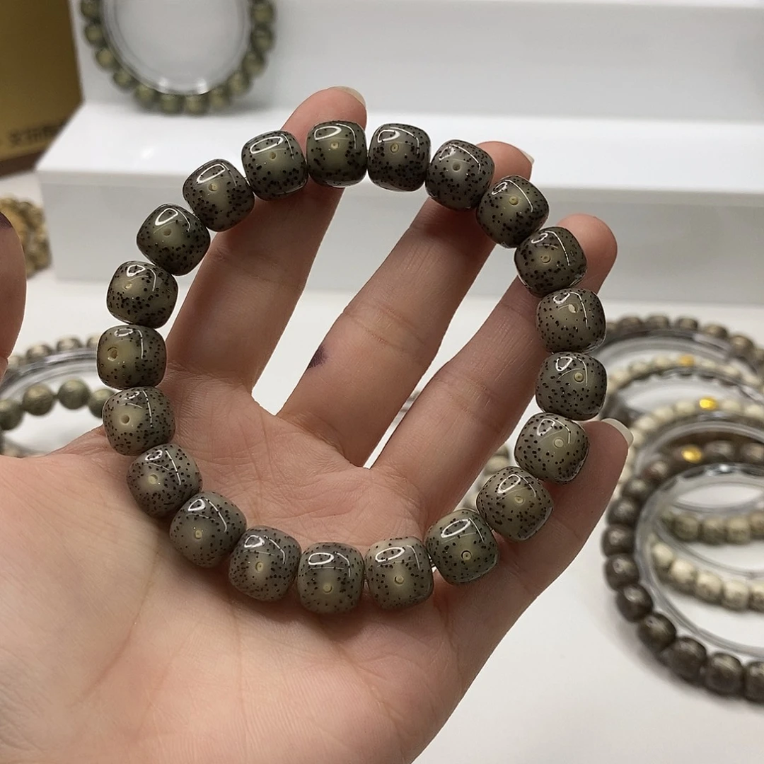 星月菩提手串129 11×10mm A16