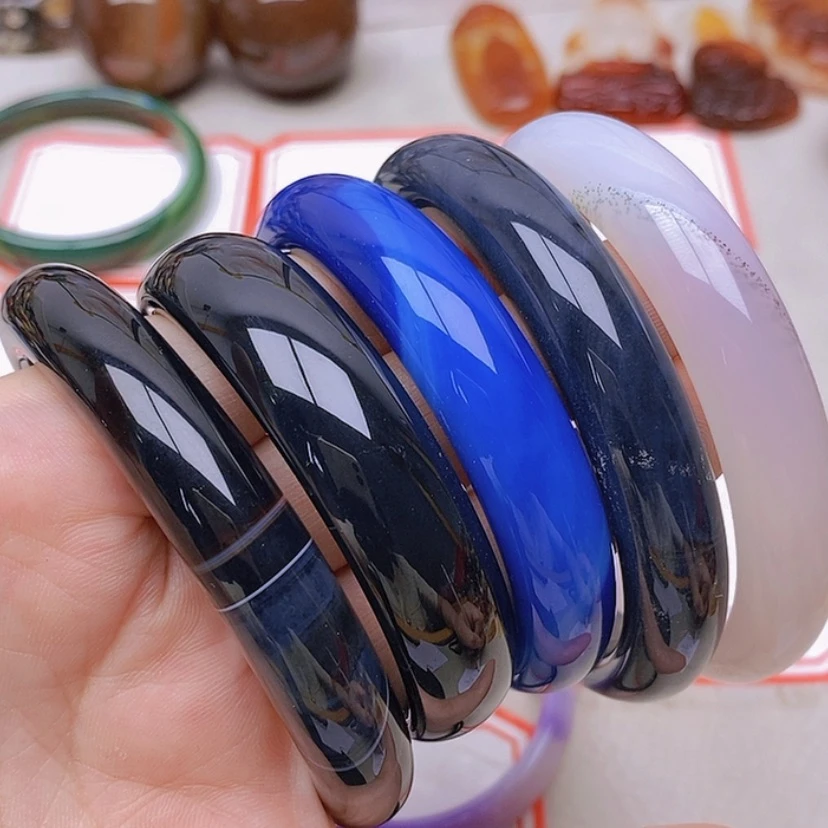 【闪购商品】玛瑙/玉髓未镶嵌珠宝半成品.***，