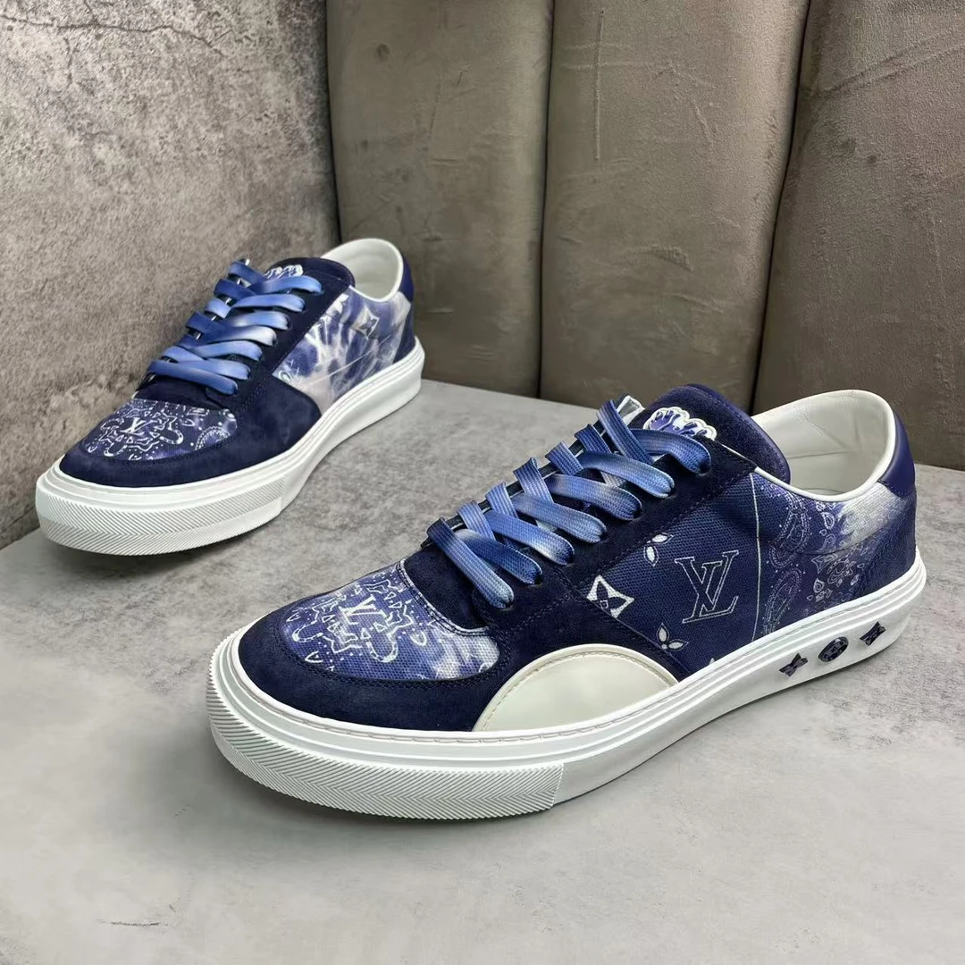 99新 LouisVuitton/路易威登 藏蓝色皮革老花印花板鞋/43.5码