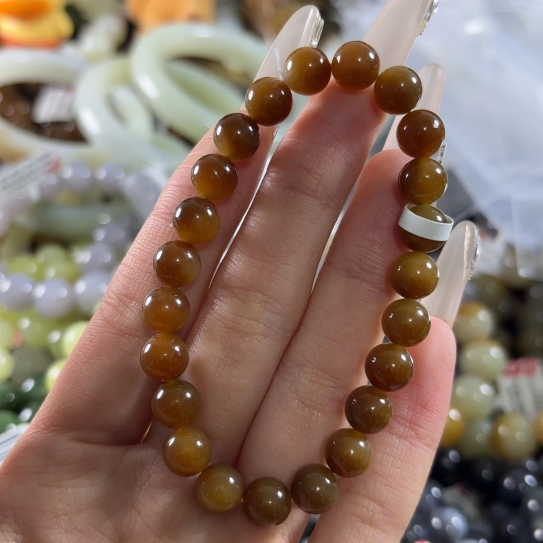 爱***在和田玉未镶嵌手链拍3发1。1