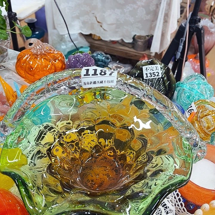 1187 家悦琉璃花瓶摆件