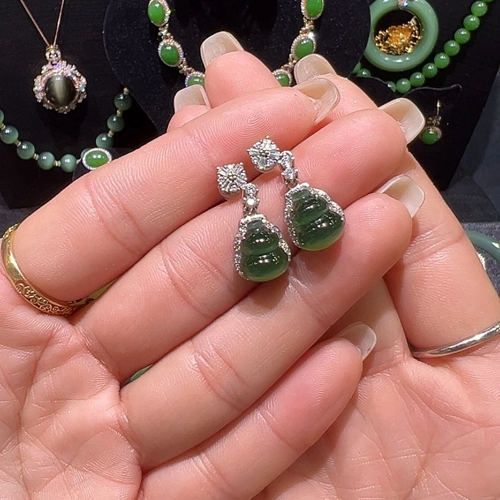 和田玉银S925镶嵌耳饰