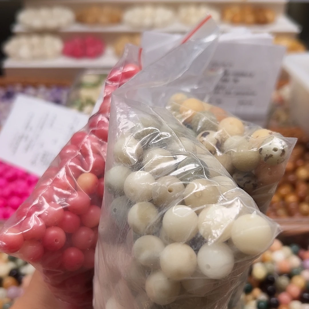 莲***风手串菩提根/象牙果微瑕混40元