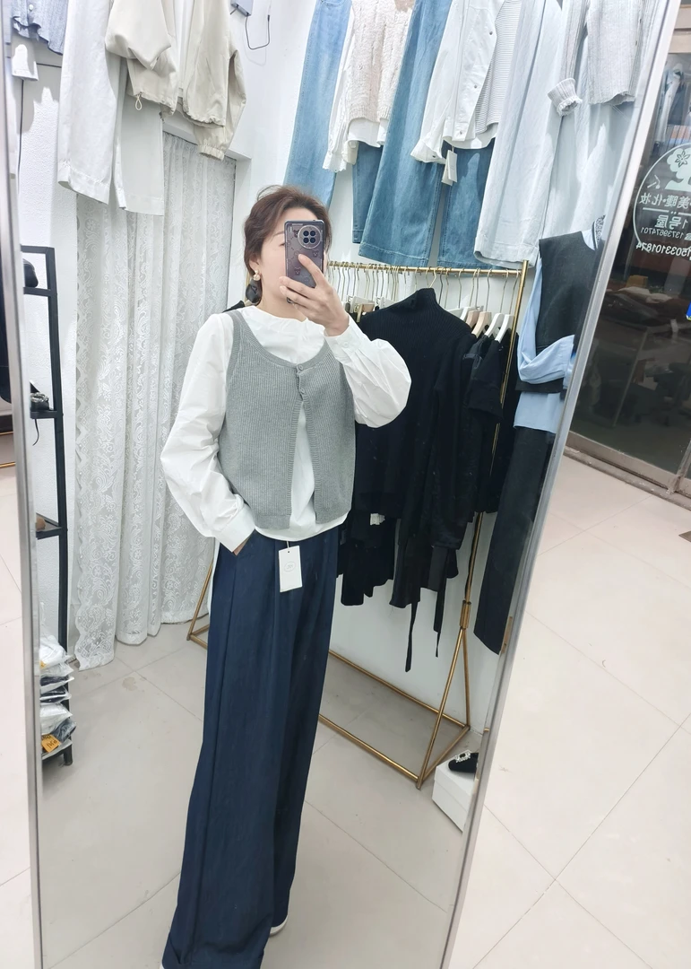 简约修身针织两件套上衣圆领长袖衬衫学院风百搭女装