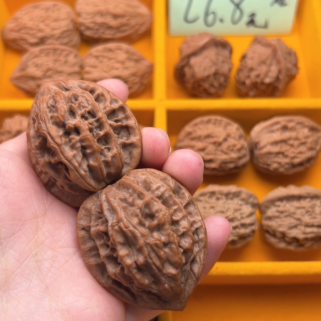 火***们文玩核桃把件文玩核桃