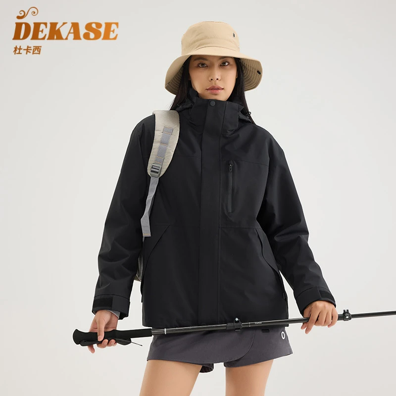 Dekase 冲锋衣男女款三合一2025秋冬新款户外防风防水旅行登山服
