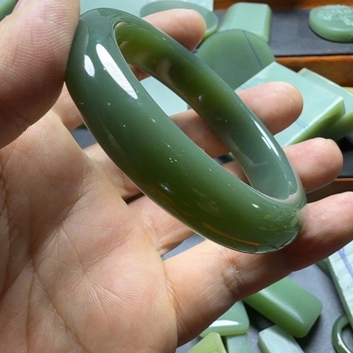 和田玉颈饰未镶嵌（**）