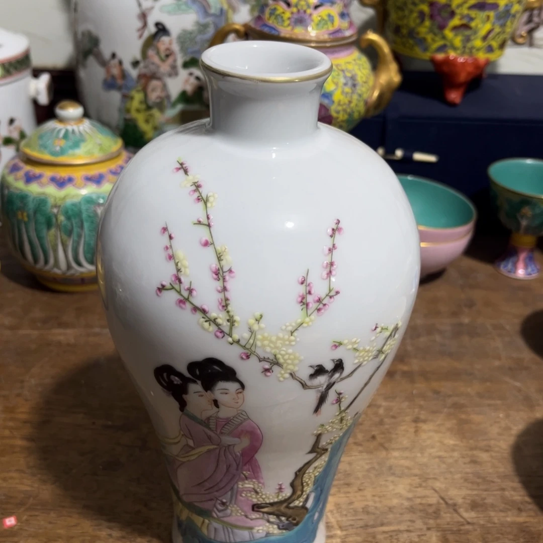 摆件粉彩人物瓷器精品陶瓷