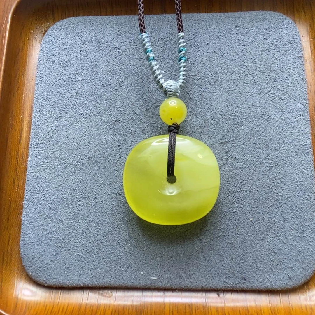 蜜蜡颈饰未镶嵌仅**态郎