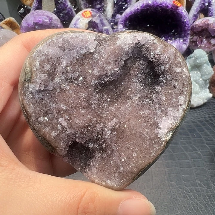 珠宝半成品未镶嵌紫晶